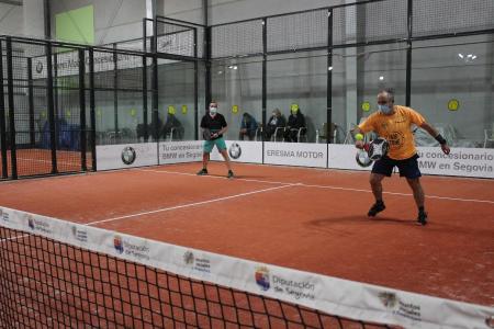 Imagen Un total de 133 duplas disputarán entre el jueves y el domingo la primera jornada de la novena edición del Circuito Provincial de Pádel Indoor