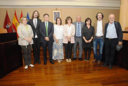 Imagen El Instituto González Herrero convoca por quinto año tres becas de investigación