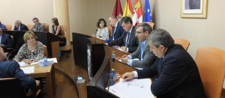 Imagen El Pleno de la Diputación aprueba el primer Reglamento Orgánico de la Institución